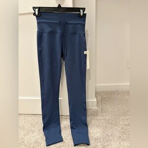 Vuori Daily Leggings size xs